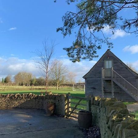Annexe Near Malmesbury / Tetbury Apartman Hankerton Kültér fotó